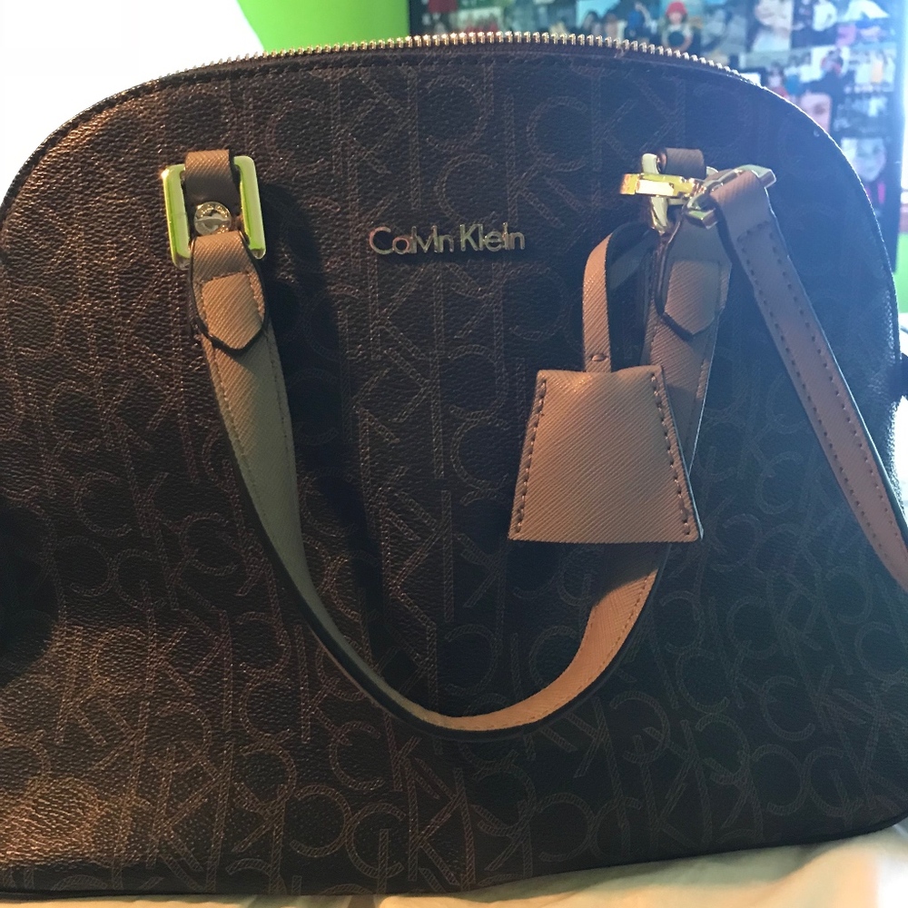 CALVIN KLIEN BAG